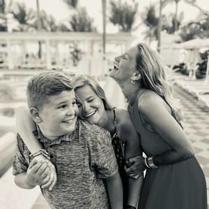 Meet your Posher, Becky